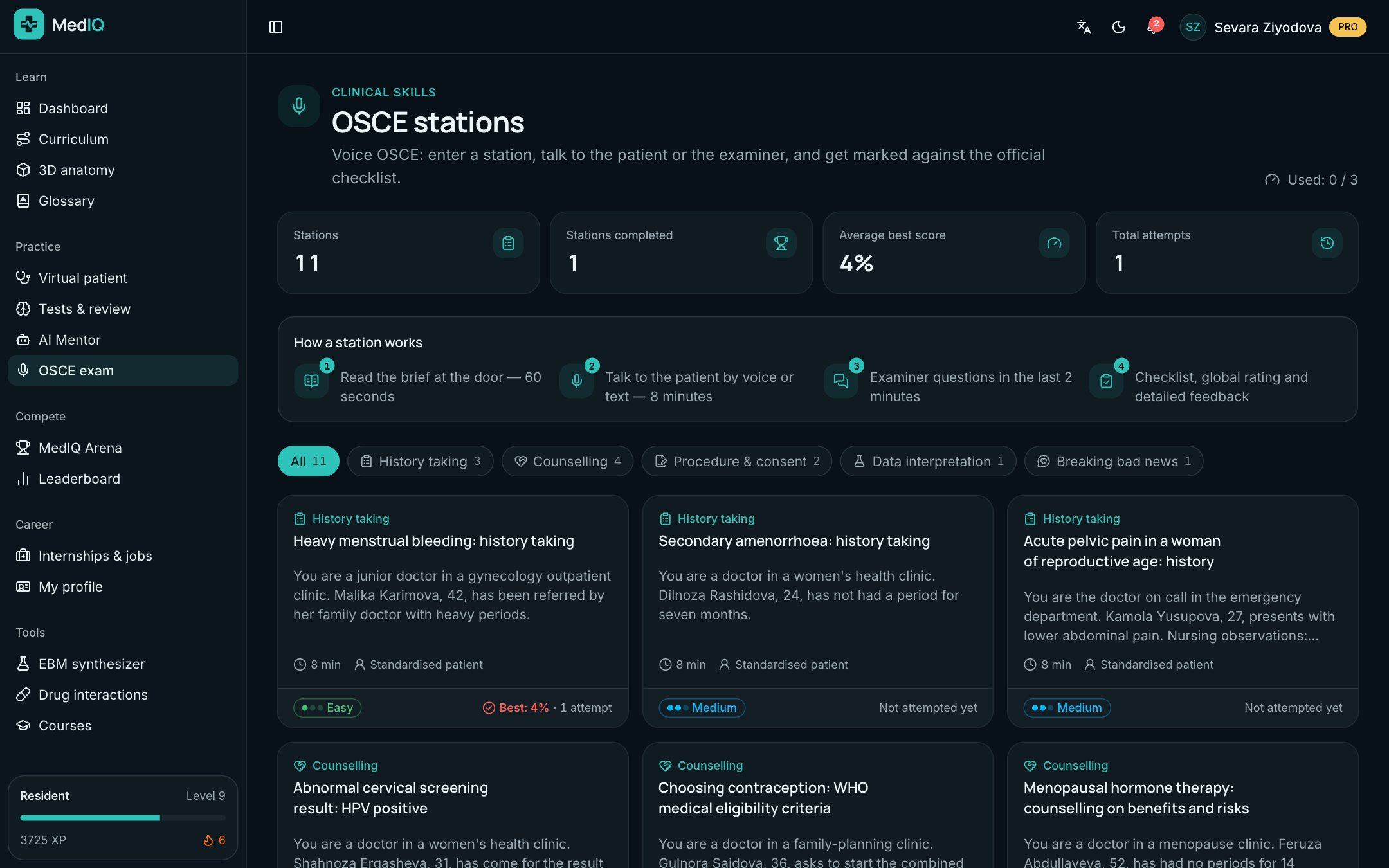 MedIQ app screen: A voice exam, like a real station